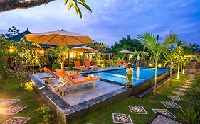 Dinatah Lembongan Villas - CHSE Certified